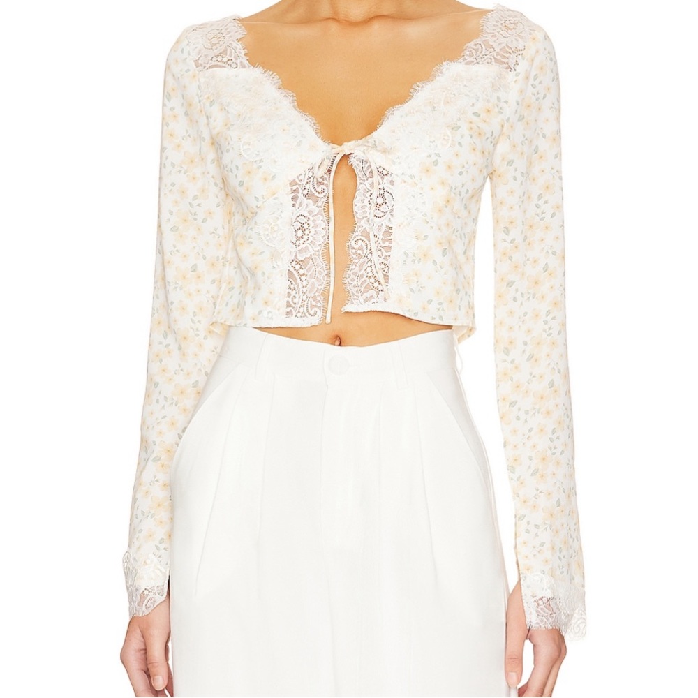 NWT REVOLVE FLORAL PRINT TIE FRONT TOP